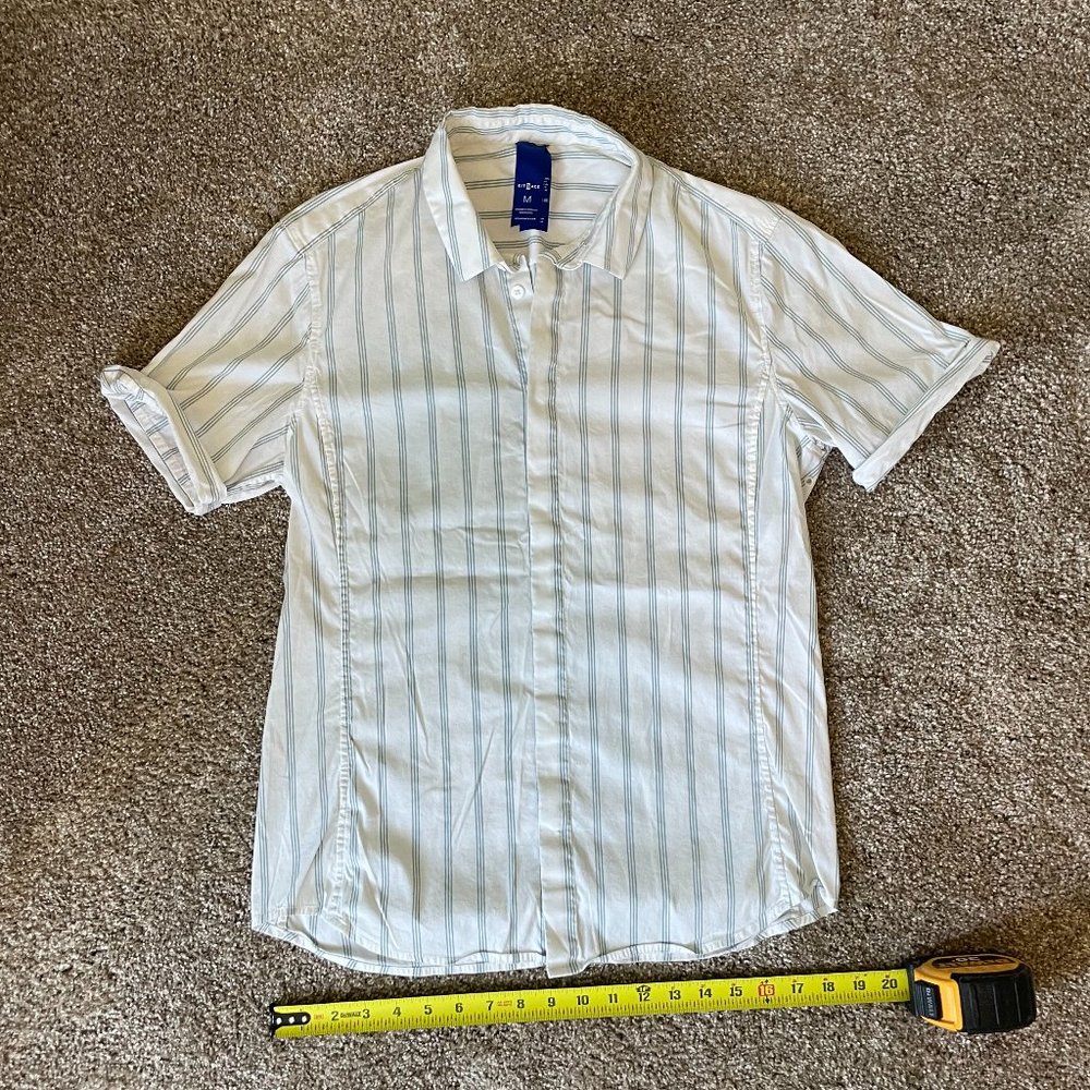 Kit and Ace Sort Sleeve Button Down